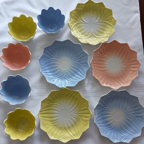 Set of 5 Vintage Anchor Hocking Fire King Lotus Leaf and Blossom Sets - Picture 4 of 10